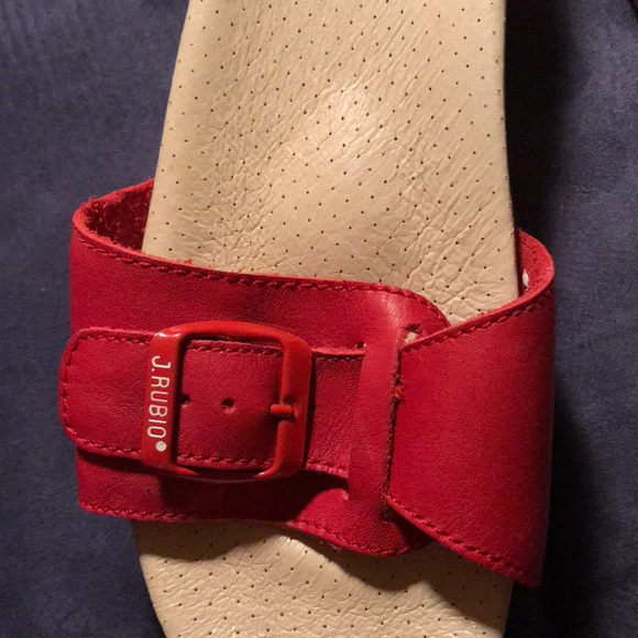 Shoes - Picture 5 of 8